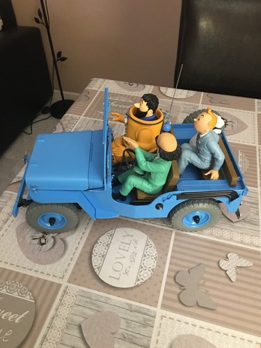 Jeep tintin objectif lune - jeep,