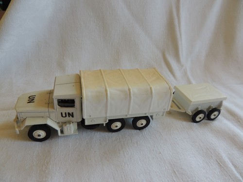 Solido militaire kaiser - solido, jeep